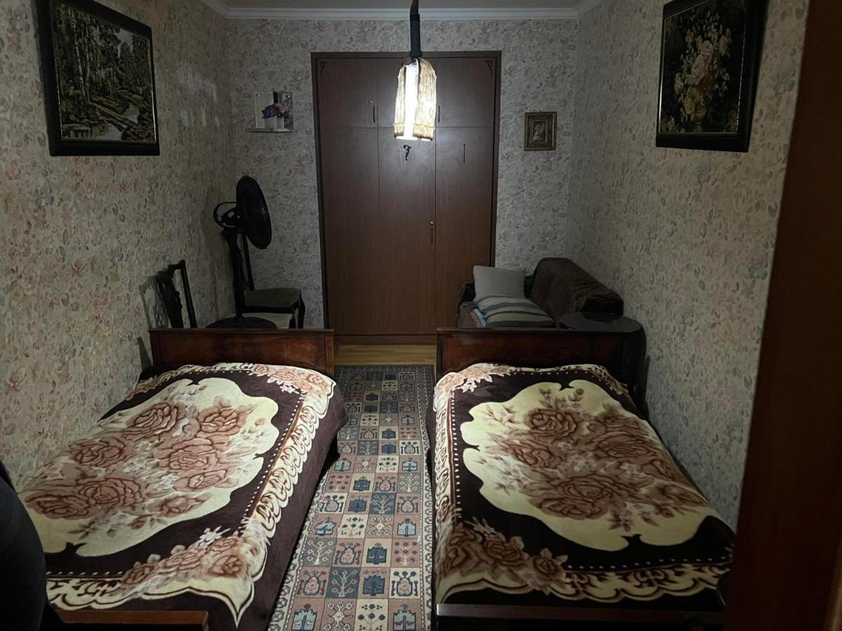 3 Room Flat In Tbilisi Esterno foto