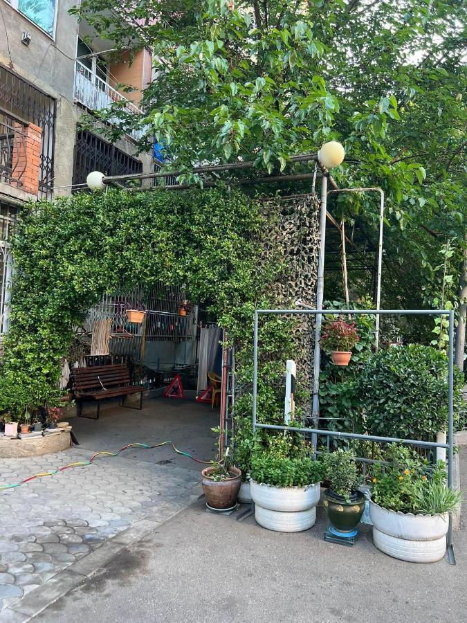 3 Room Flat In Tbilisi Esterno foto