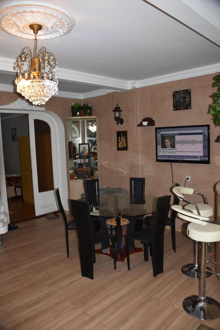 3 Room Flat In Tbilisi Esterno foto