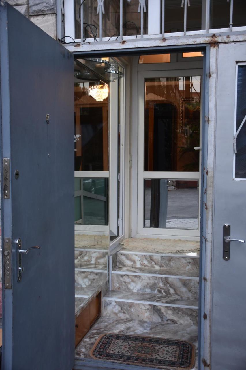 3 Room Flat In Tbilisi Esterno foto