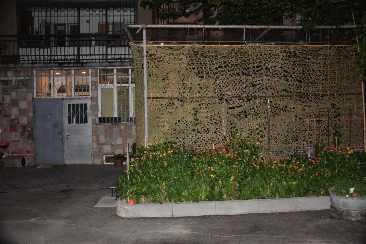 3 Room Flat In Tbilisi Esterno foto